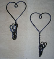 wire heart hooks