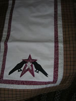 Star and crow table runner