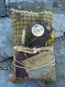 Primitive Pillow With Pocket