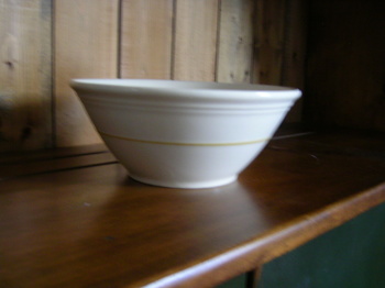 Small Yellowware Bowl
